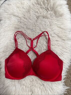 Victoria’s Secret Strappy Red Lace Front Close Very Sexy Push Up Bra Size 36DD